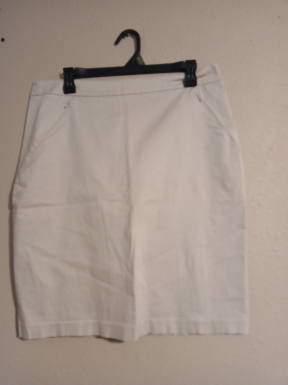 New York & Company White Pencil Skirt